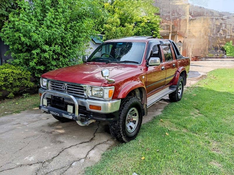 Toyota Hilux 1995 SSR-X LN109 7