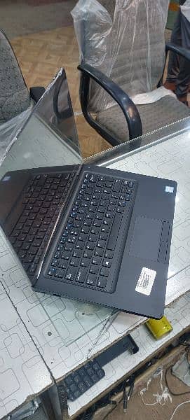 Dell Latitude 5490 1