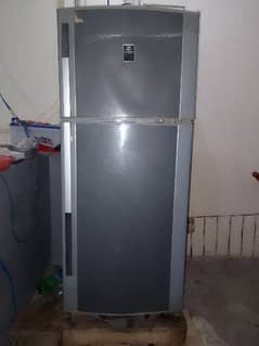 Dawlance Refrigerator large Size Genuine Condition