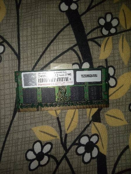 DDR 2 GB ram 2