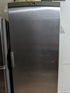 spazio + freezer 7 container 9/10 condition