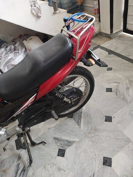 Yamaha yb125z 2018 japanese assemble urgent sale 1