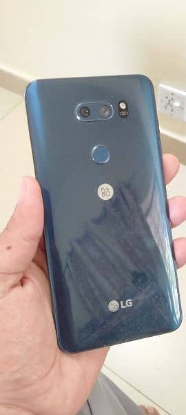 LG v30 4/64 pubg beast pta approved, better than iphone, Redmi, Tecno 0