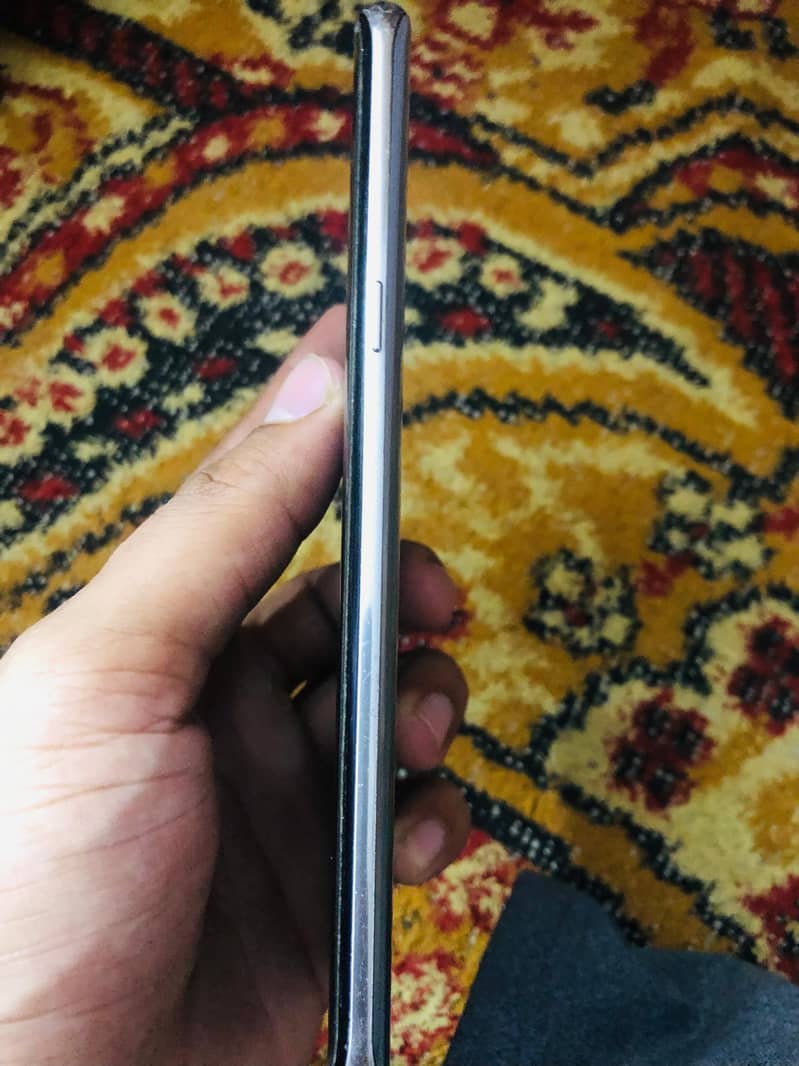 I'm selling my Samsung s8 plus 4 gb/64gb 6