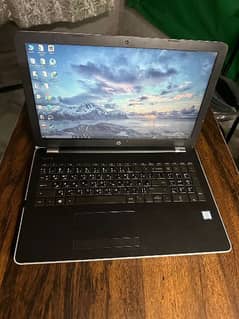 HP Notebook 15 i5 8th Gen 8gb Ram 256gb SSD