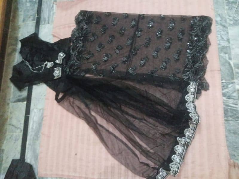 Black net saree 0