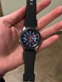 SAMSUNG Galaxy Watch (46mm, GPS, Bluetooth) – Silver/Black