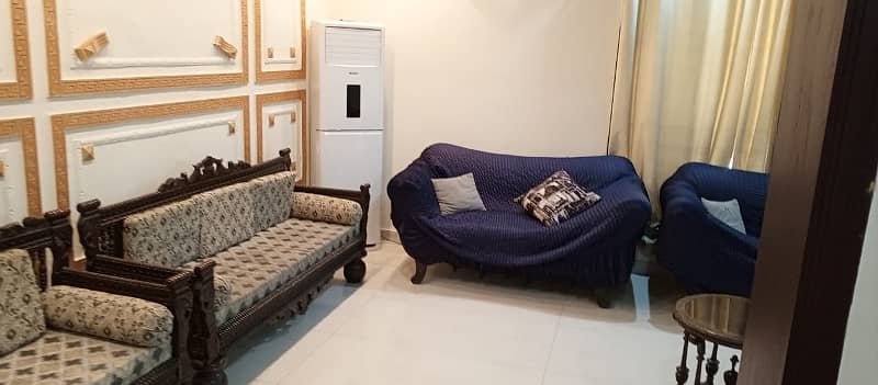 1 kanal facing park full house for rent near UMT lahore 17