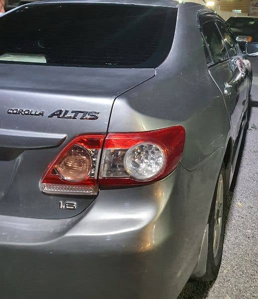 Toyota Altis 2011 1.6 karachi registered 1