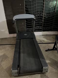 Treadmill without inverter and computer