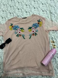 girls embroided tee shirt