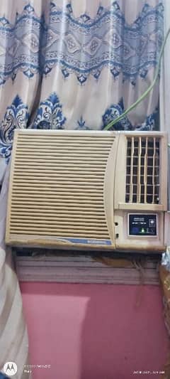 Ac for sale hy bilkul original condition main hy.