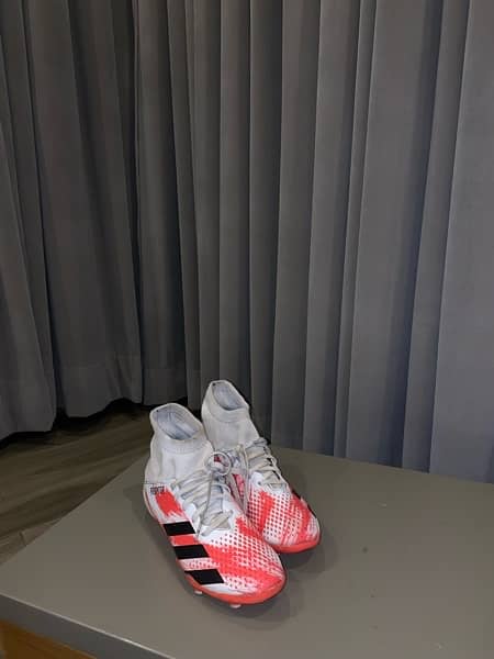 ADIDAS FOOTBALL SHOES PREDATOR 20.3 PINK AND WHITE 7