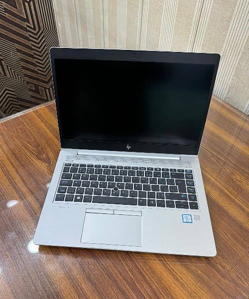 HP Elitebook 840 G6 "new logo" i5 8th Gen 14" Display 1