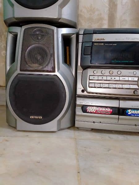 Aiwa Genuine 1000 Watt Deck Audio System 0