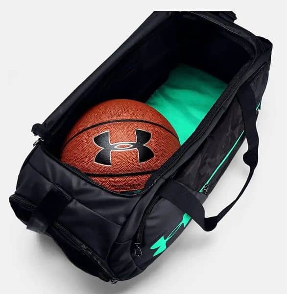 Nike and underarmour gym duffel bag 7