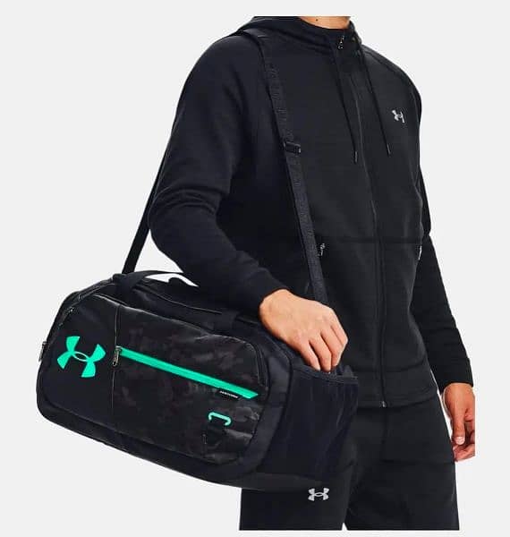 Nike and underarmour gym duffel bag 9