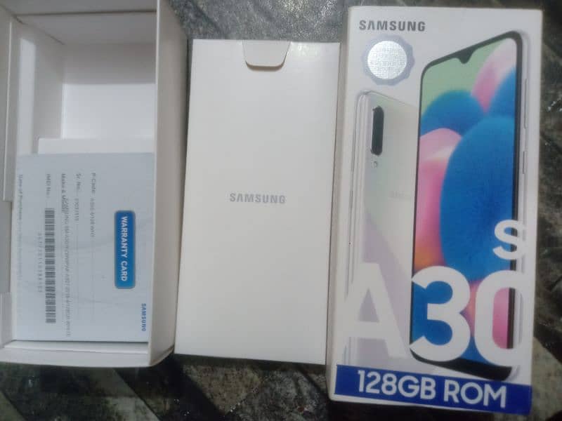 Samsung Galaxy A30s 4