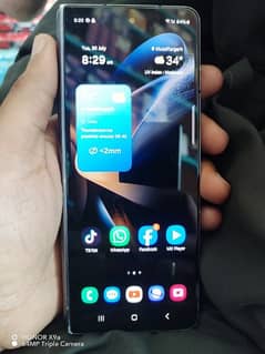 Samsung Z Fold 4