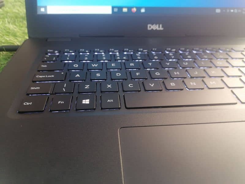 Dell 3490 i5 7th gen with FHD display 8