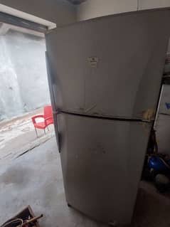 Dawlance double door full size Refrigerator good condition