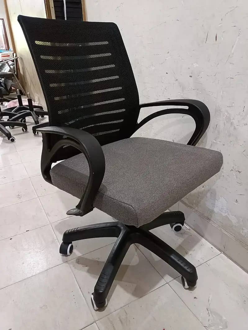 auditorium chair/Visitor Chair/Executive Chair/revolving office Chair 16