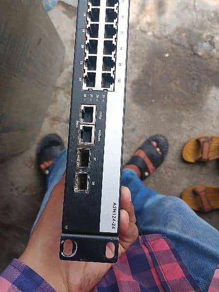 Network switch sada 10/100 2