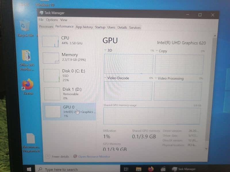 Dell 5490 i5 8th gen (8 CPU's ) 15