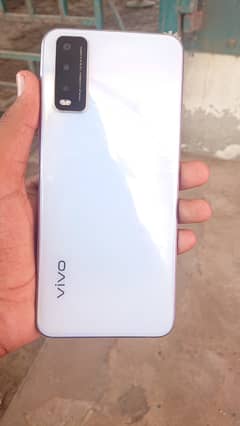 Vivo y20 with box and charger 4ram 64momery 10/10