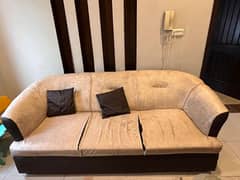 urgent sale Good Condition expensive sofa set