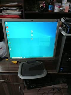 19 inch HP LCD