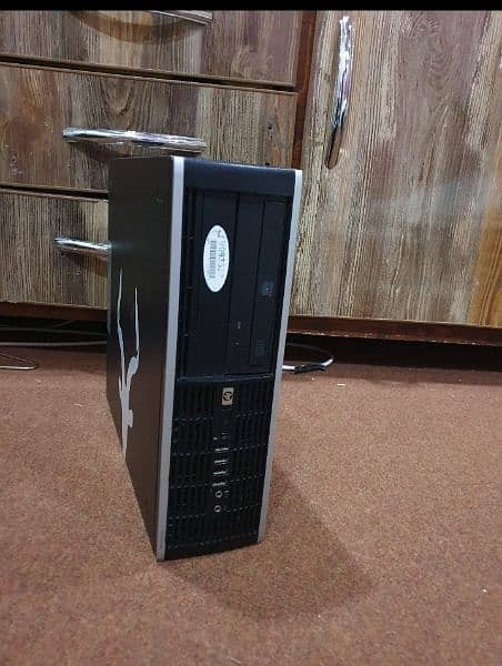 HP elite compaq 8100 full setup for sale 2