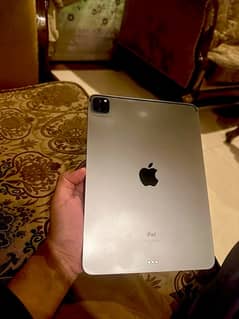 Apple iPad Pro 2021/22 M1 Chip Space Gray Colour!