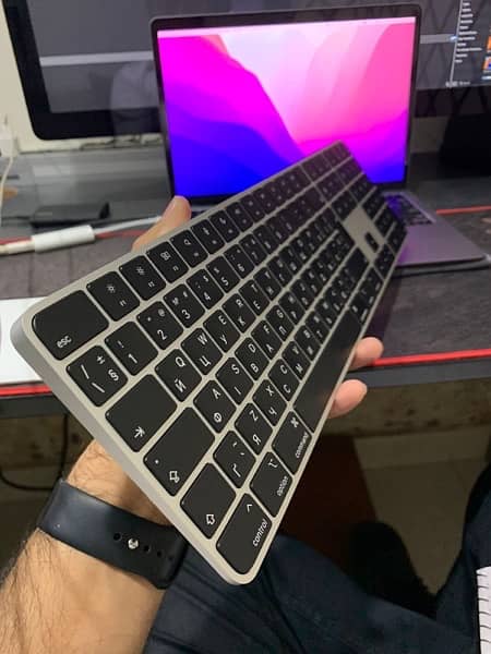 Apple Magic Keyboard Touch ID with Numerical Pad 2