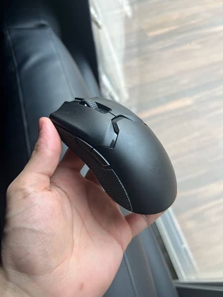 Razer Viper V2 Pro gaming mouse 2