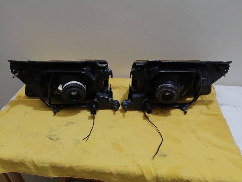 daewoo racer headlight pair good condition 1