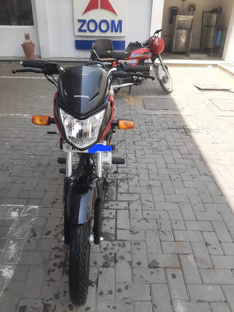 Honda CB 125F 2023 Black colour For Sale 11