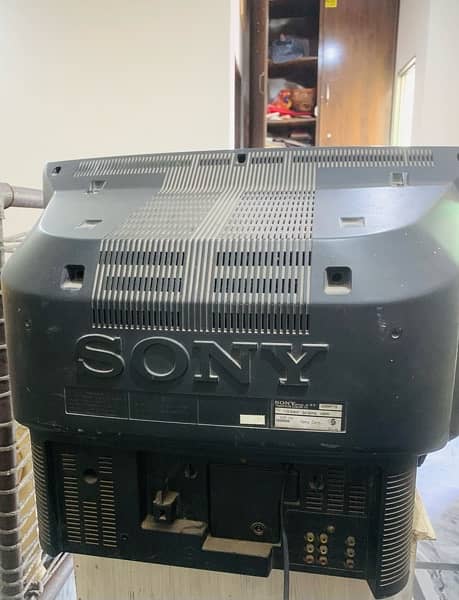 Sony Trinitron Color Tv 1