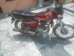 Honda 125 all ok for sale what'sapp 03034915357