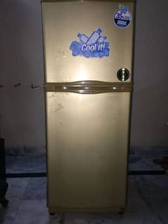 dawlance refrigerator 10yr warranty almost new Model 9122FP