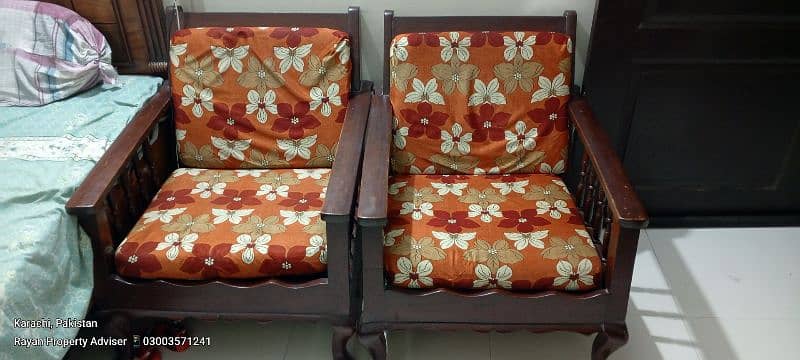 wooden sofa set for sale 5 seater 3