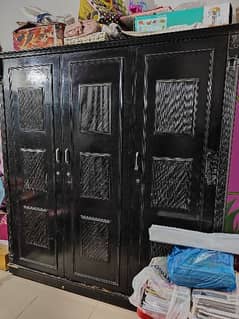 chiniot carving bed set with 3 door wardrobe,dressing and side tables