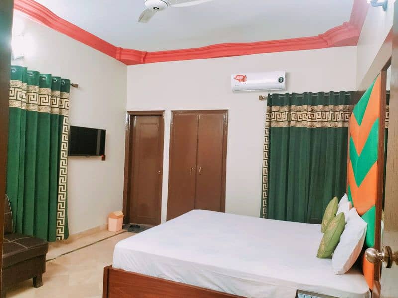 Guest House in Karachi Room for Rent 2