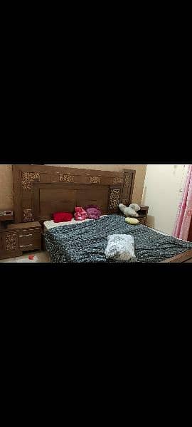 sheesham wood bed available for sale 1