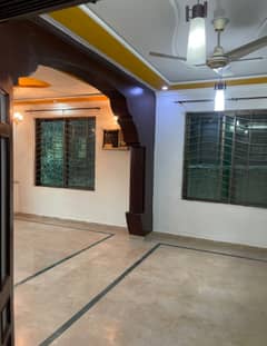 1 kanal independent uper portion for rent in police foundation