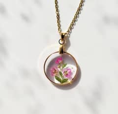 Flower shape Gold Plated pendant