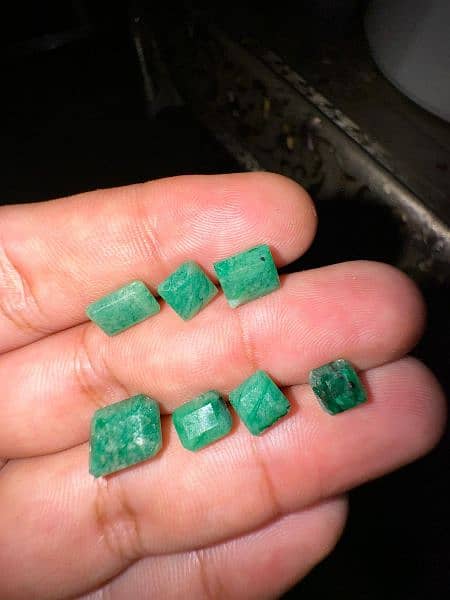 original swat emerald stones (zamurd) 3