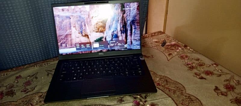 Dell latitude 7400 for sell with 16gb ram 8