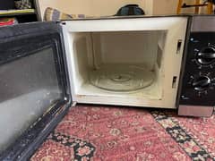 Microwave combi with Grill