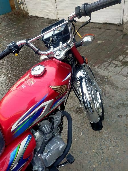 Honda 125 sall 2022 model 0 meter condition maon 4